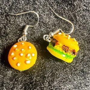 Hamburger Earrings with all the fixins 😂🍔